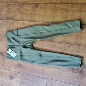 NWT: Riding Sport Knee Patch Breeches